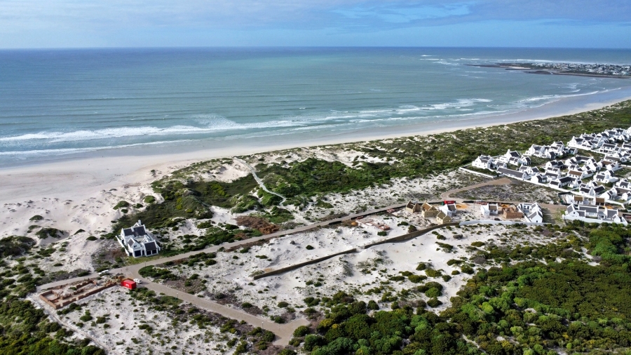 4 Bedroom Property for Sale in Struisbaai Western Cape